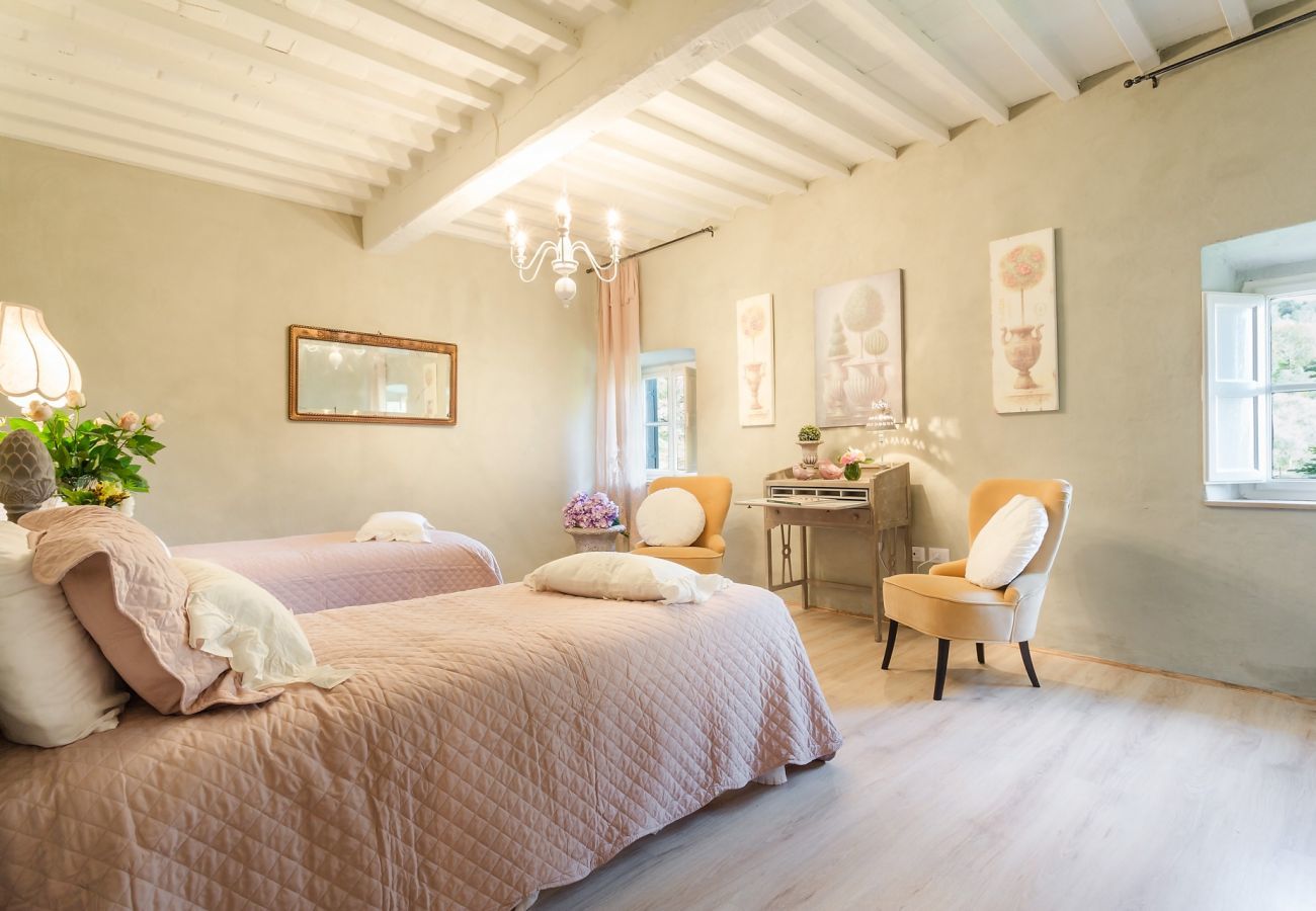 Villa a Capannori - Villa Valgiano