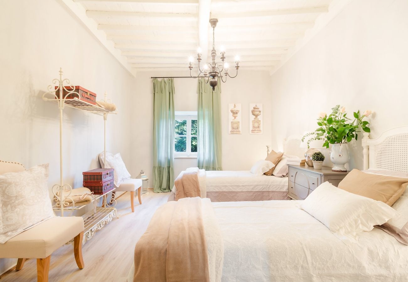 Villa a Capannori - Villa Valgiano
