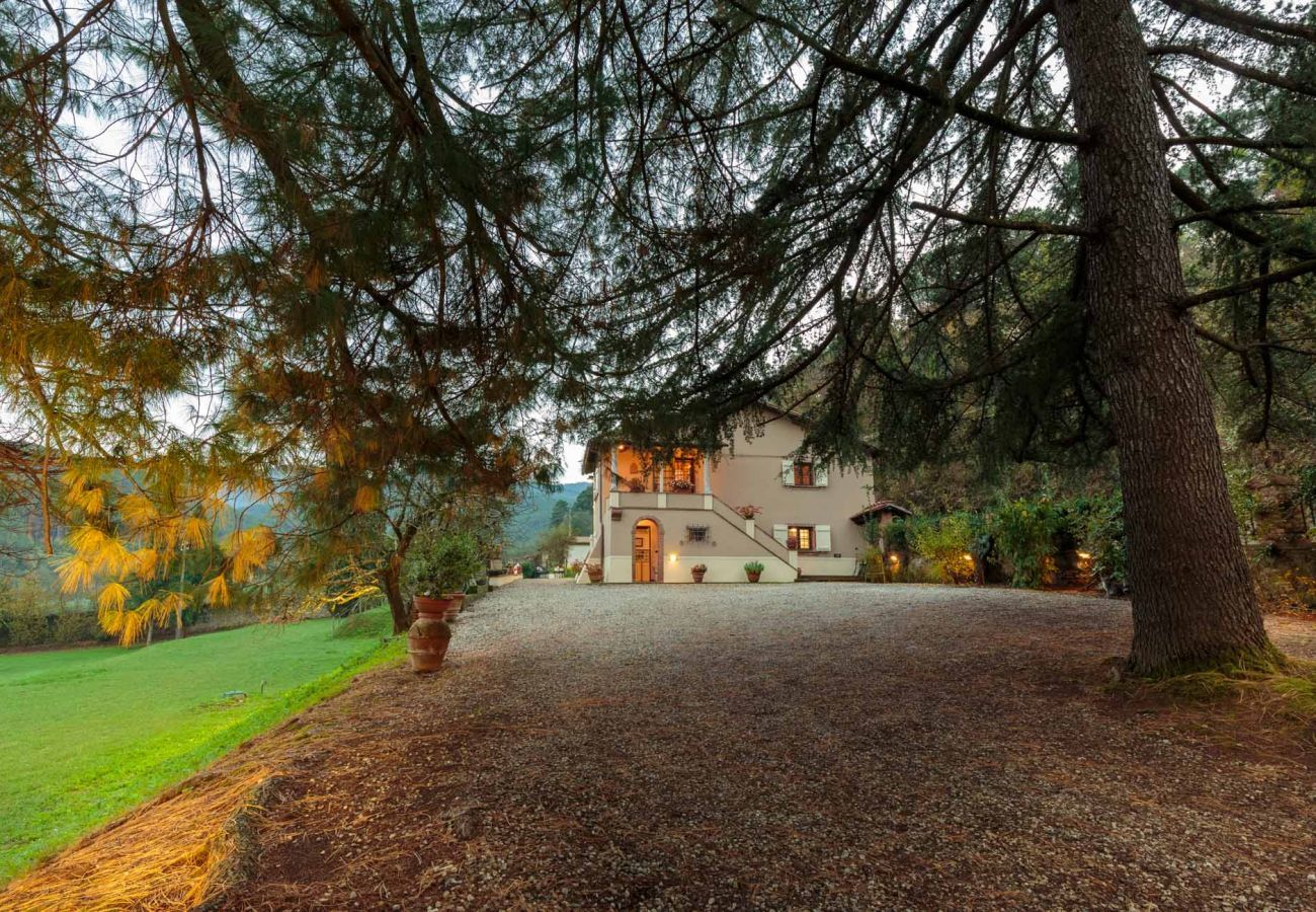 Villa a Vorno - Villa Viola Residenze Seicento