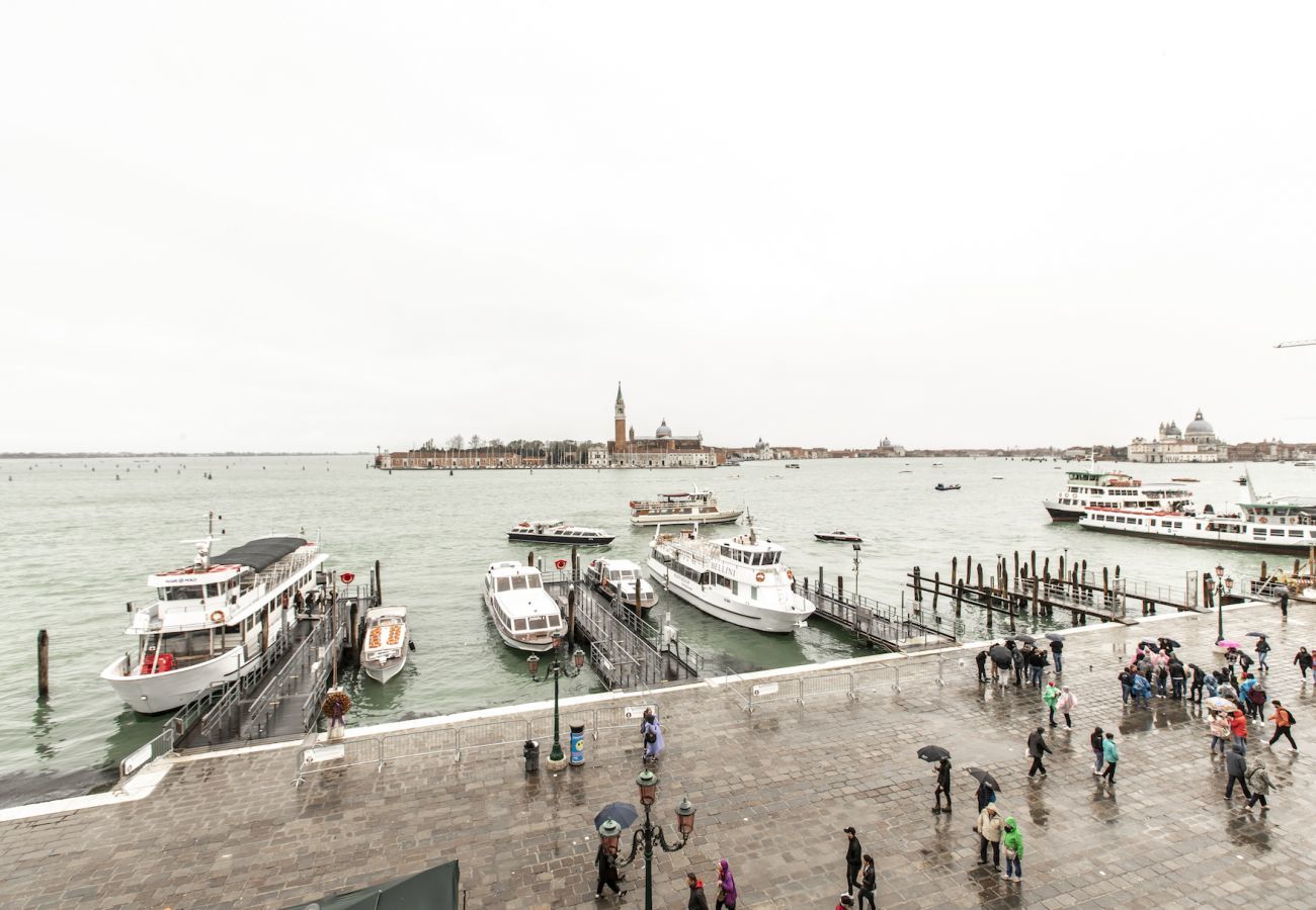 Vista del Bacino di San Marco