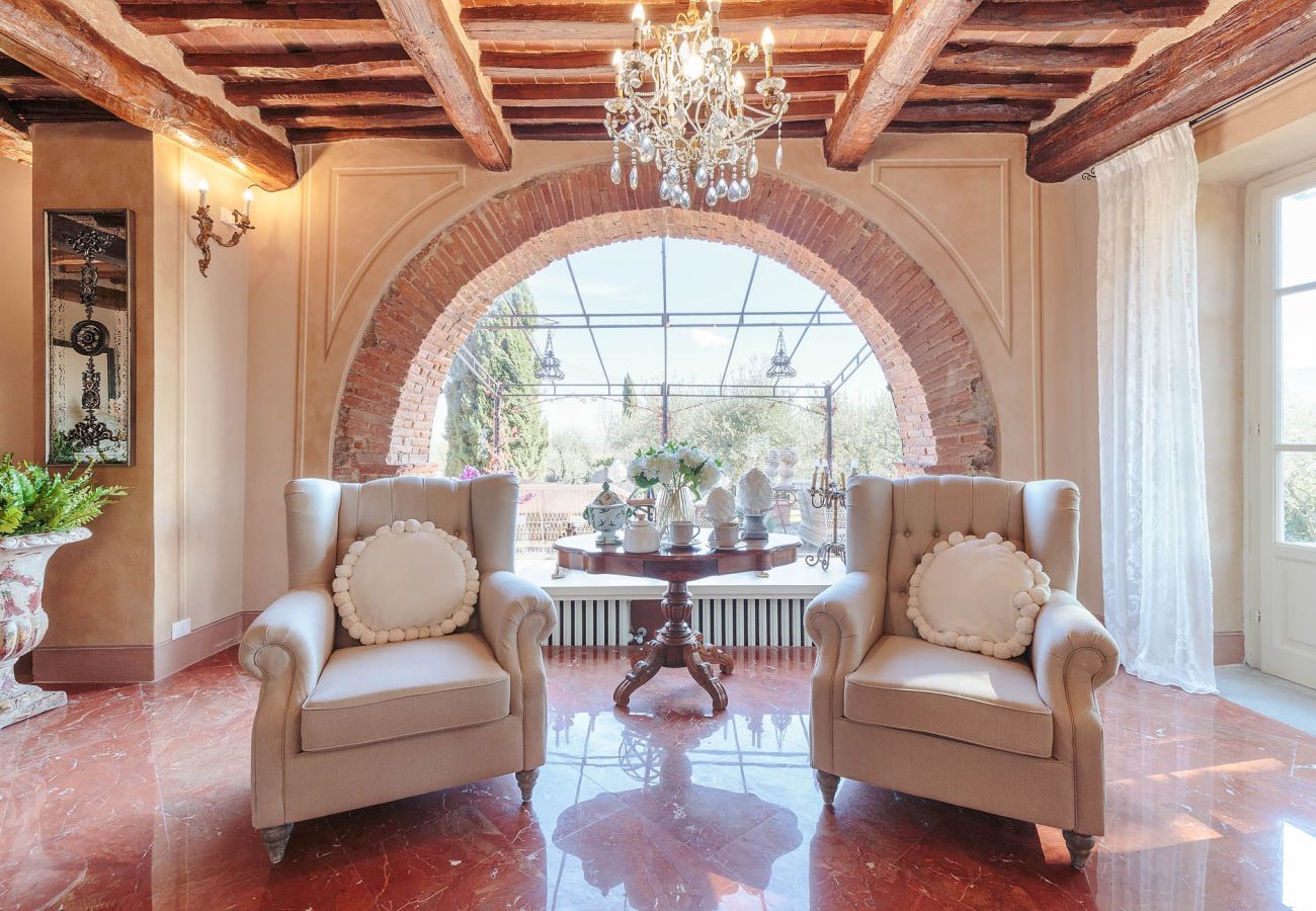 Villa a Maggiano - Charming & Luxury 10 Bedrooms VILLA MEDEA Close to the City Centre of Lucca