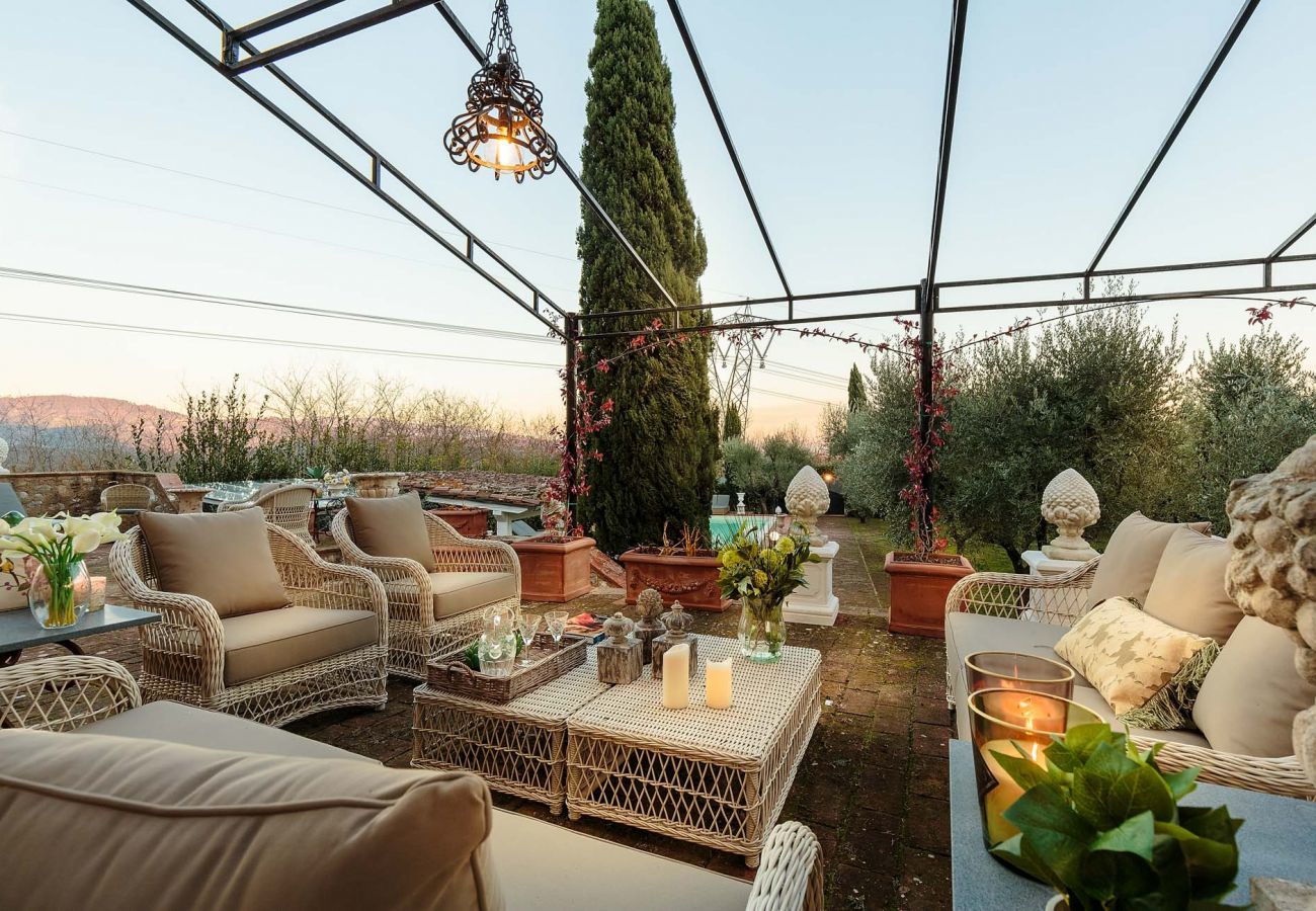 Villa a Maggiano - Charming & Luxury 10 Bedrooms VILLA MEDEA Close to the City Centre of Lucca