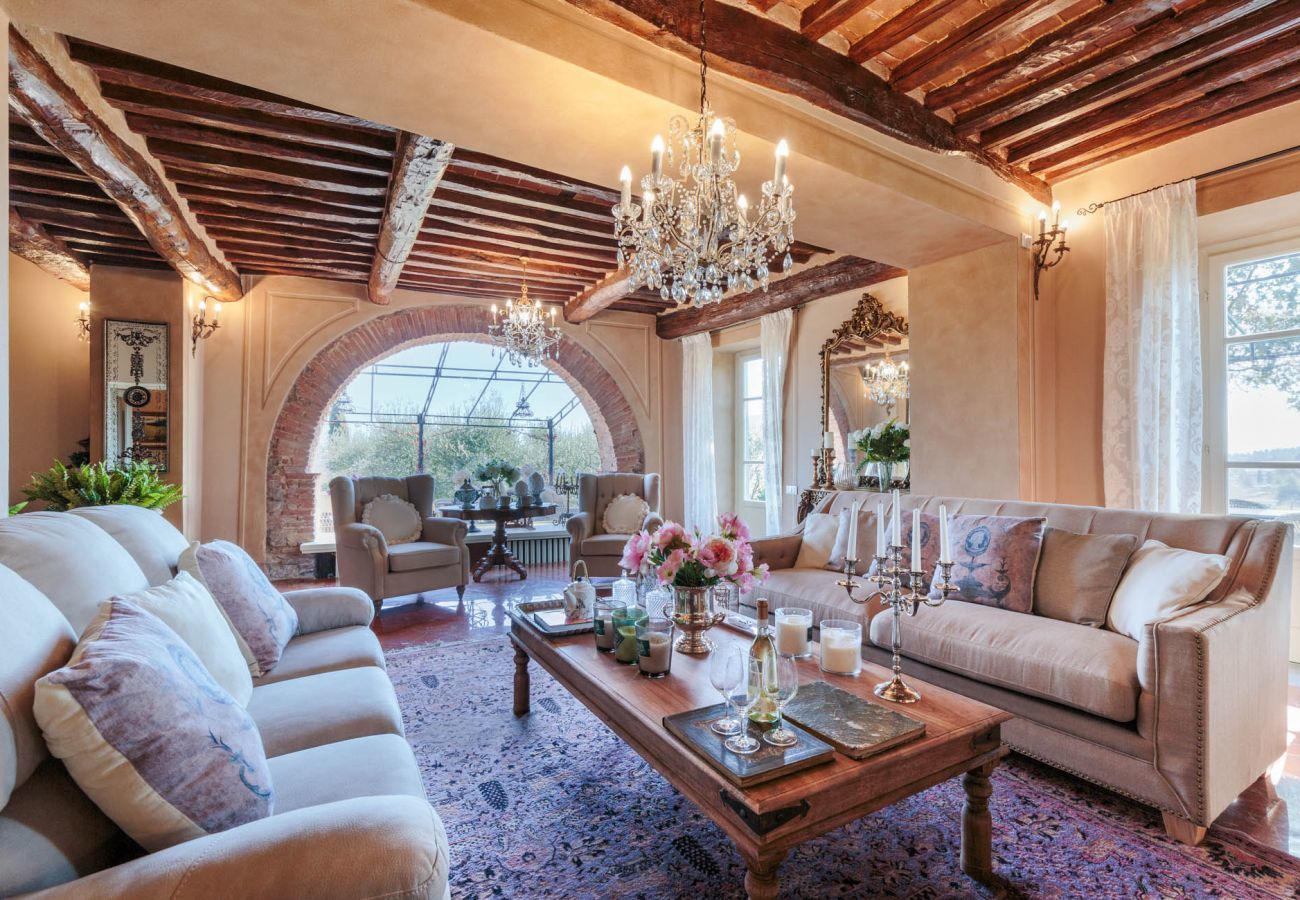 Villa a Maggiano - Charming & Luxury 10 Bedrooms VILLA MEDEA Close to the City Centre of Lucca