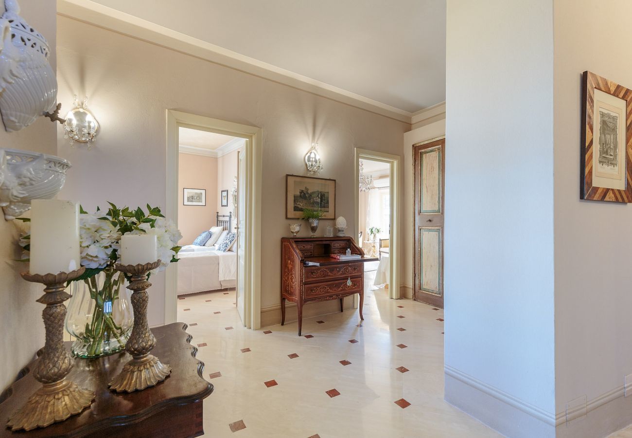 Villa a Maggiano - Charming & Luxury 10 Bedrooms VILLA MEDEA Close to the City Centre of Lucca