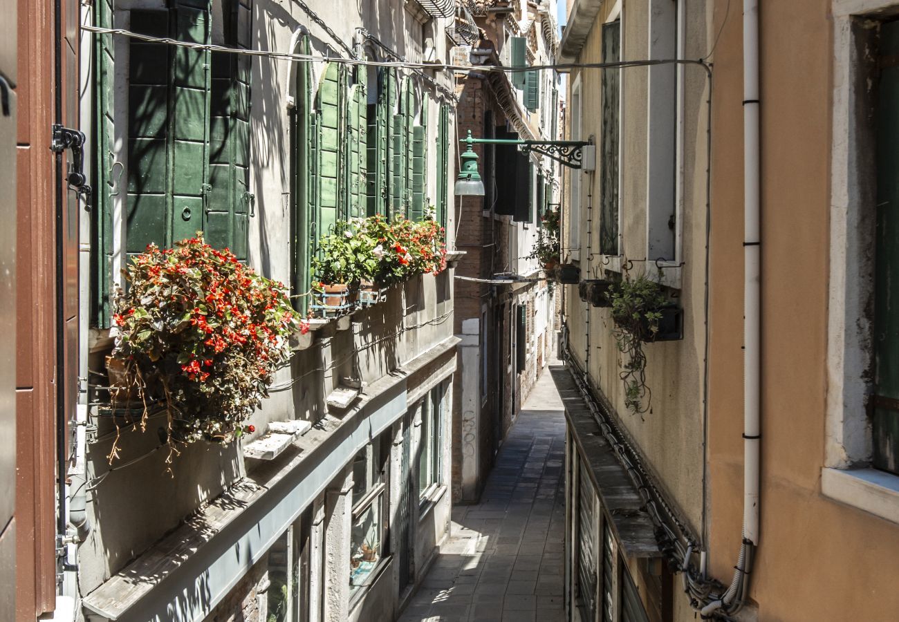 Appartamento a Venezia - Riva de Biasio Charming Apartment R&R
