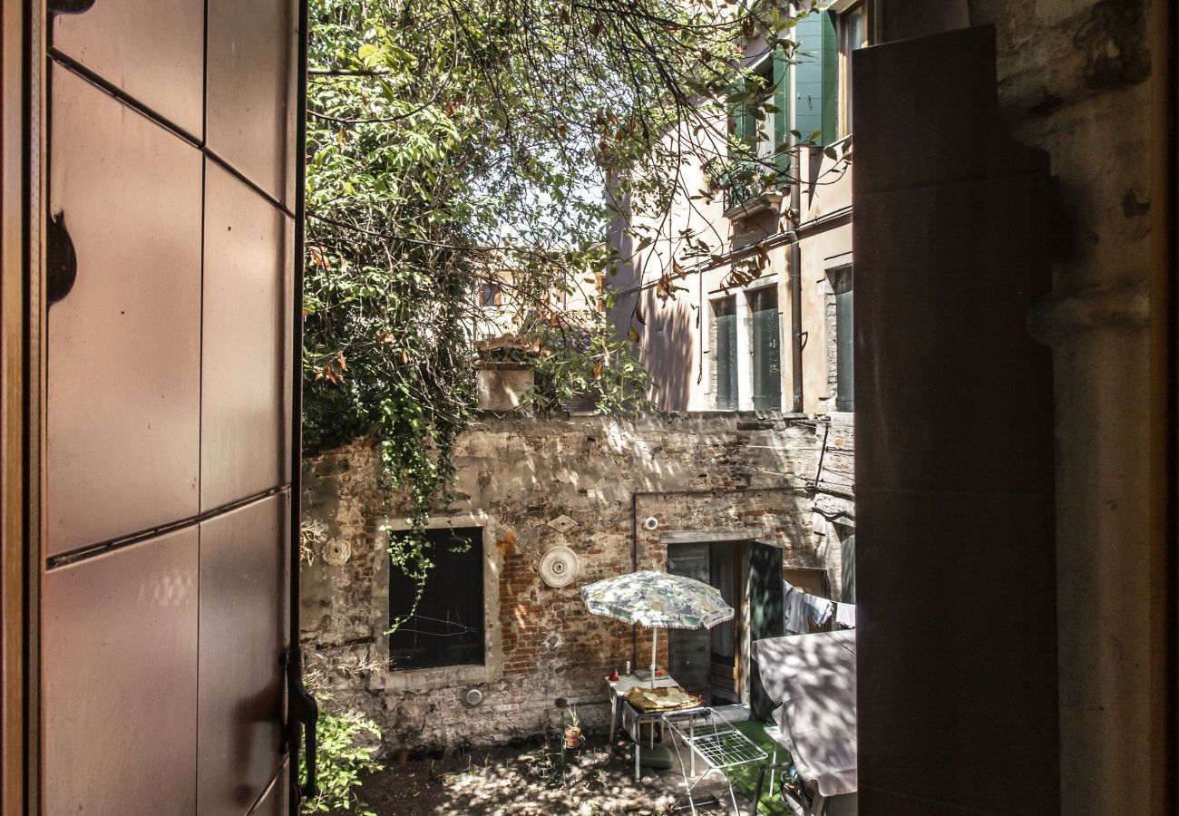 Appartamento a Venezia - Riva de Biasio Charming Apartment R&R