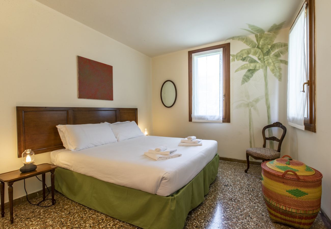 Appartamento a Venezia - Riva de Biasio Charming Apartment R&R