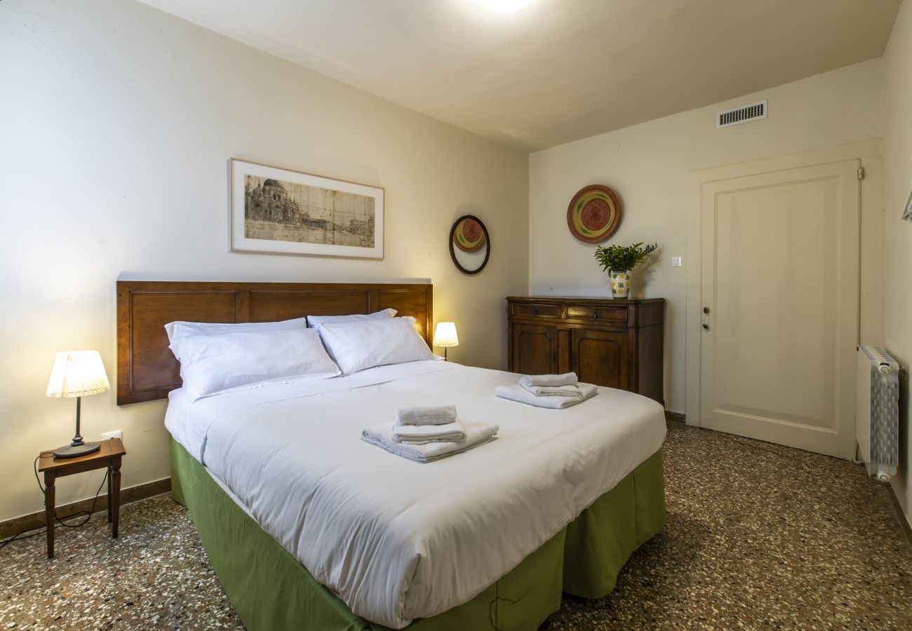 Appartamento a Venezia - Riva de Biasio Charming Apartment R&R