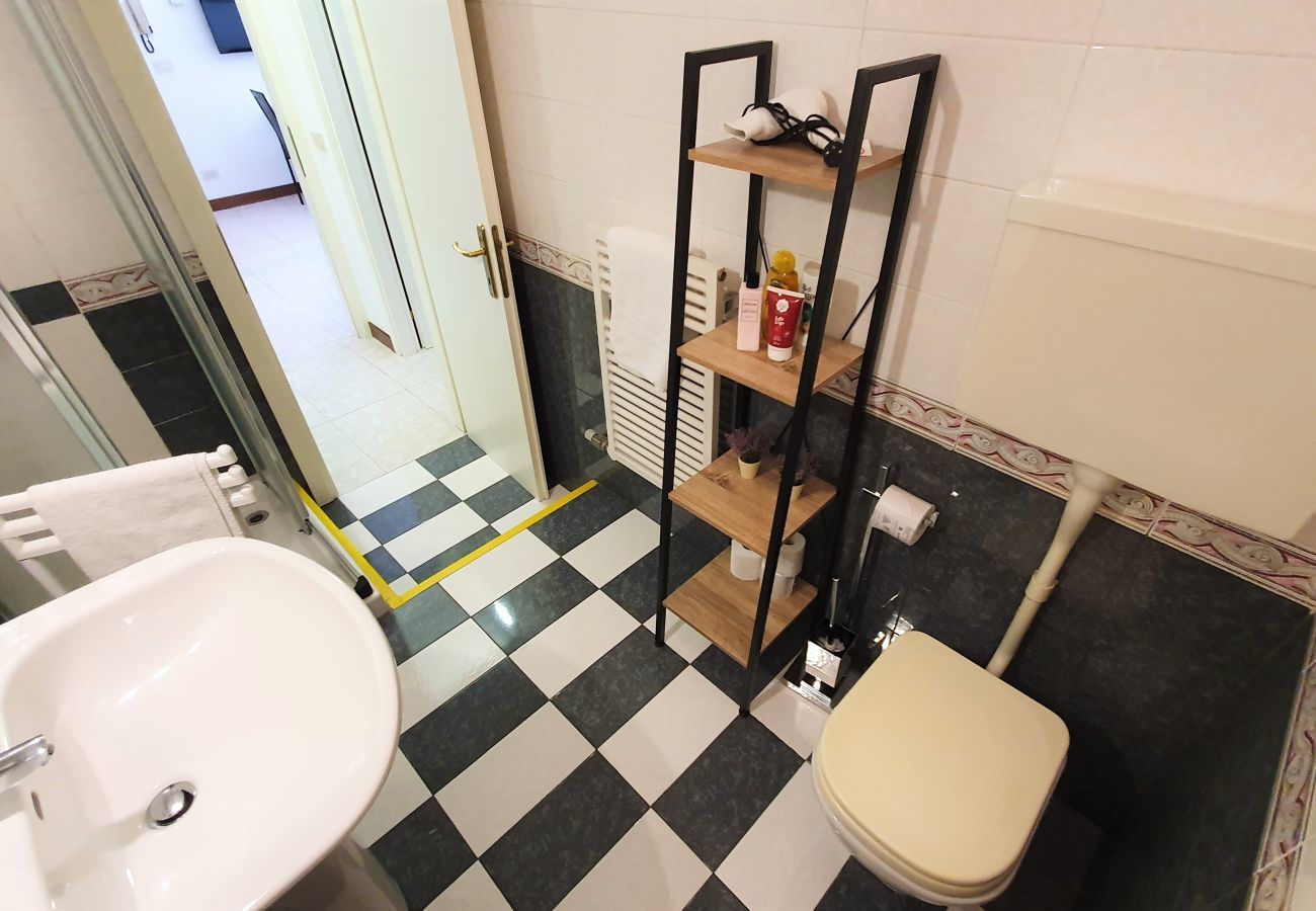 Appartamento a Bardolino - Regarda - Bardolino in 2 appartamento centrale con piscina e a/c