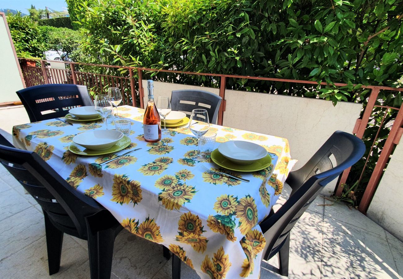 Appartamento a Bardolino - Regarda - Bardolino in 2 appartamento centrale con piscina e a/c