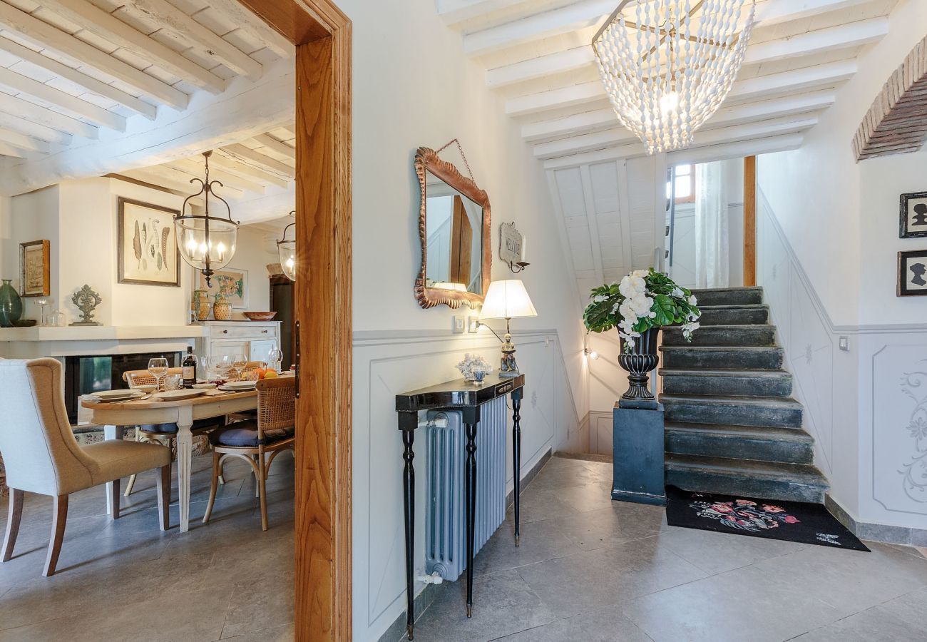 Villa a Camaiore - VILLA BEN, a Stylish Farmhouse with Private Pool and Amazing Views in Camaiore