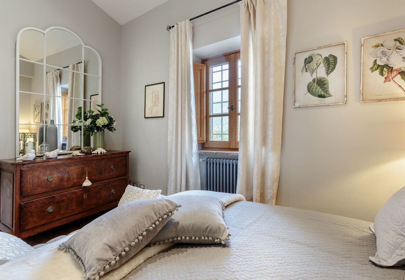 Villa a Camaiore - VILLA BEN, a Stylish Farmhouse with Private Pool and Amazing Views in Camaiore
