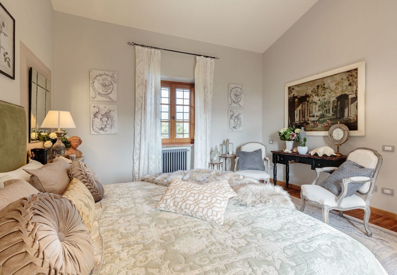 Villa a Camaiore - VILLA BEN, a Stylish Farmhouse with Private Pool and Amazing Views in Camaiore