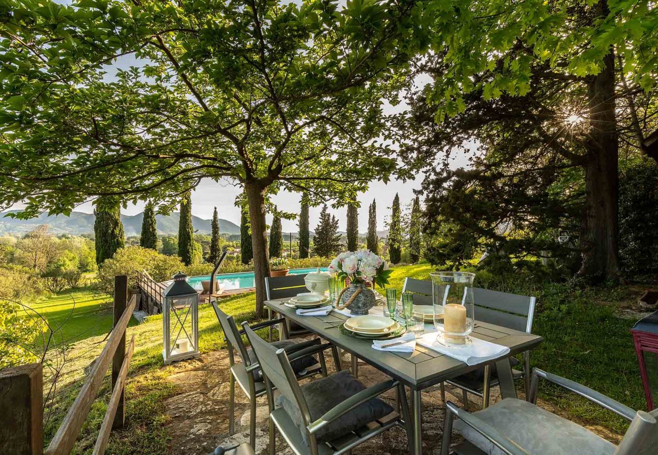 Villa a Lucca - VILLA D'AMICO, charming indulgence overlooking Lucca Town Centre