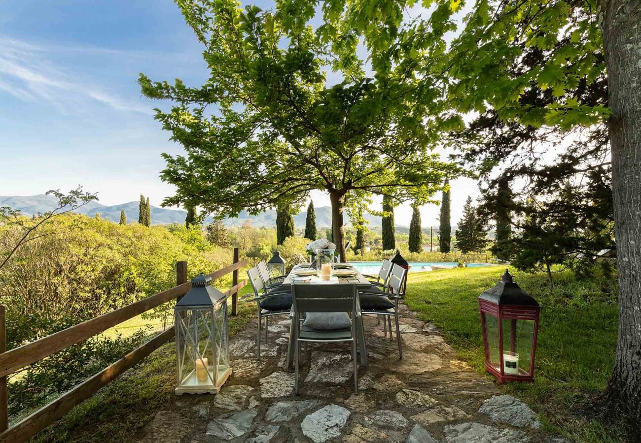 Villa a Lucca - VILLA D'AMICO, charming indulgence overlooking Lucca Town Centre