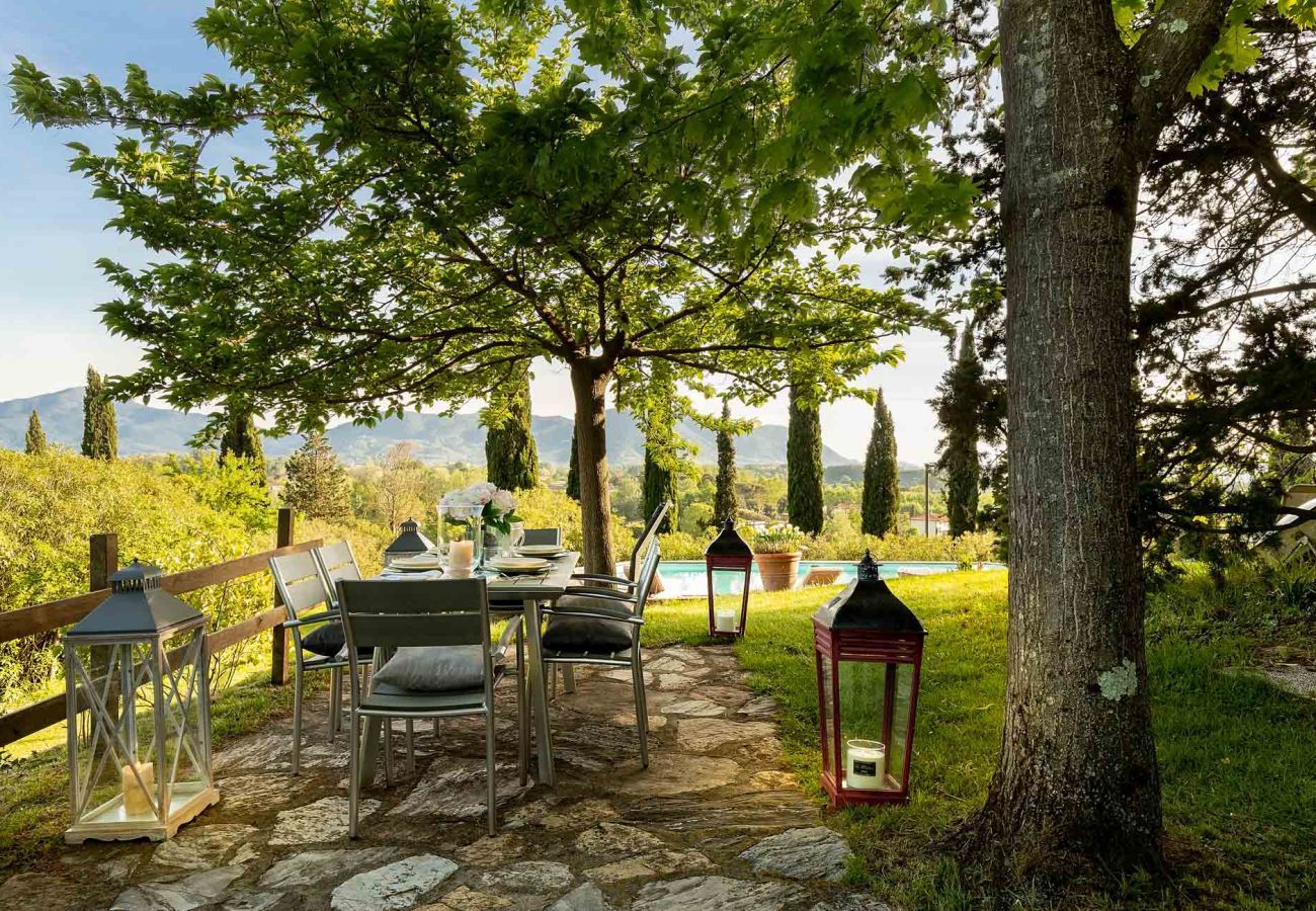 Villa a Lucca - VILLA D'AMICO, charming indulgence overlooking Lucca Town Centre