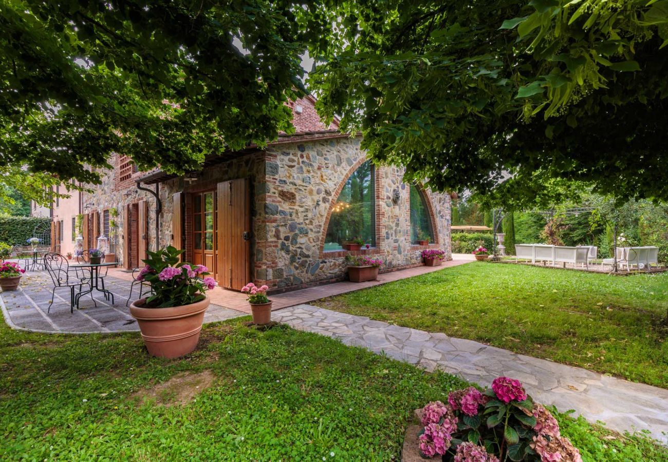 Villa a Orentano - Villa Medicea