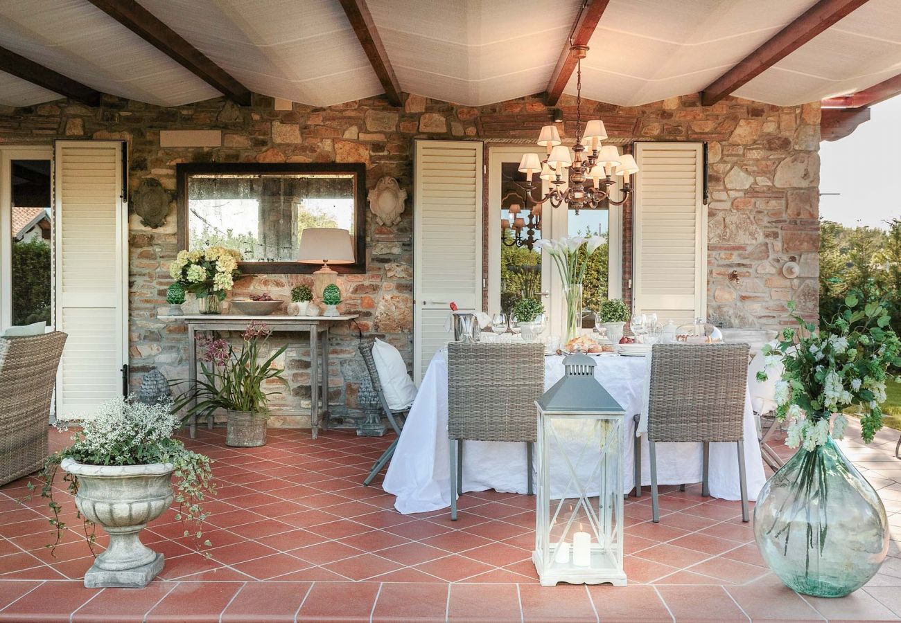 Villa a Capannori - VILLA PEMOLA a Luxury Farmhouse with Garden and bikes in Lucca Town