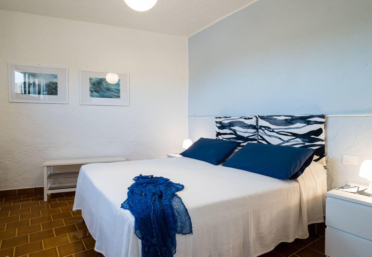 Appartamento a Baia Sardinia -  Rotonda Cottage 34 - flat moderno con piscina a Baja Sardinia 
