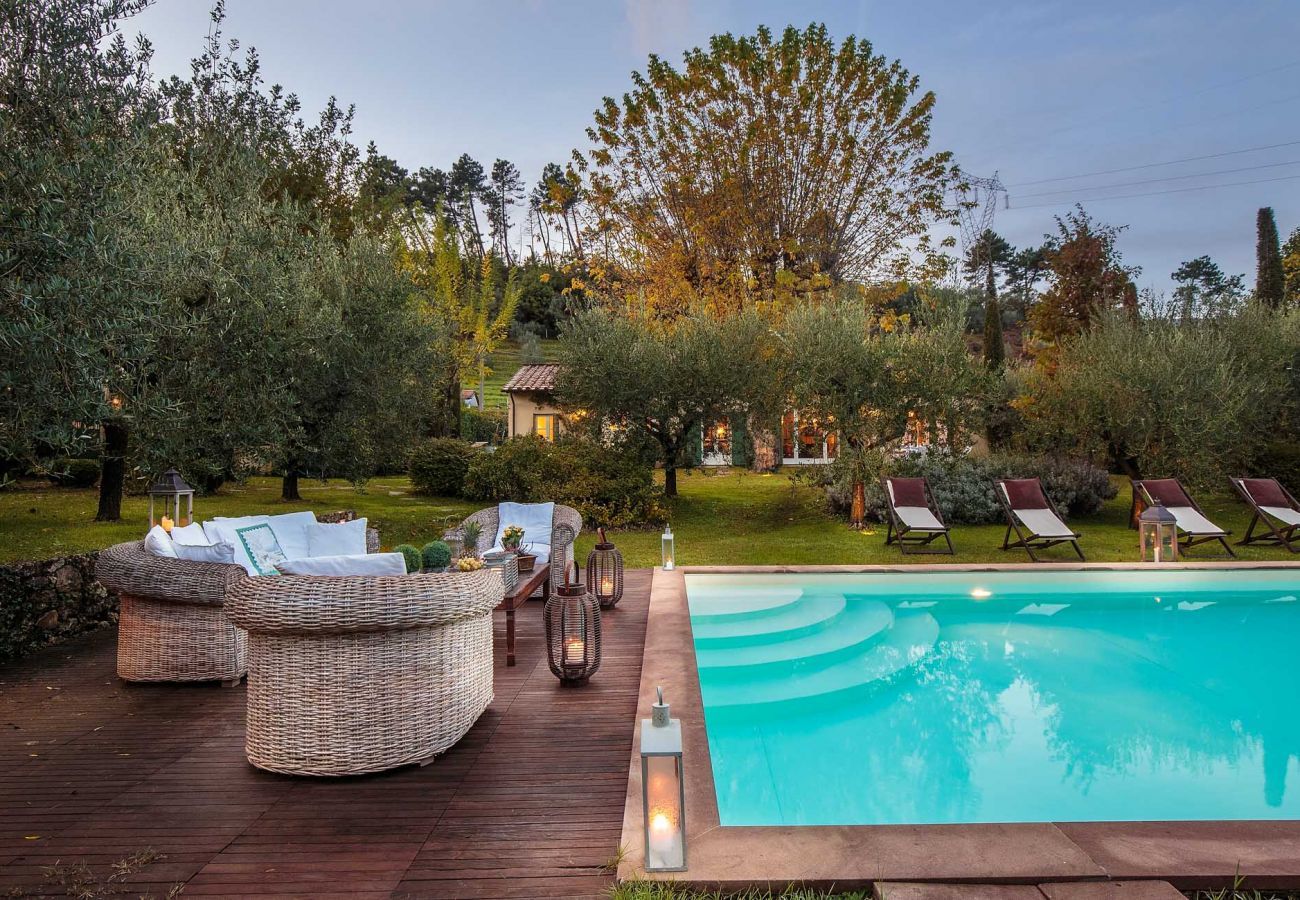 Villa a Camaiore - Villa Label