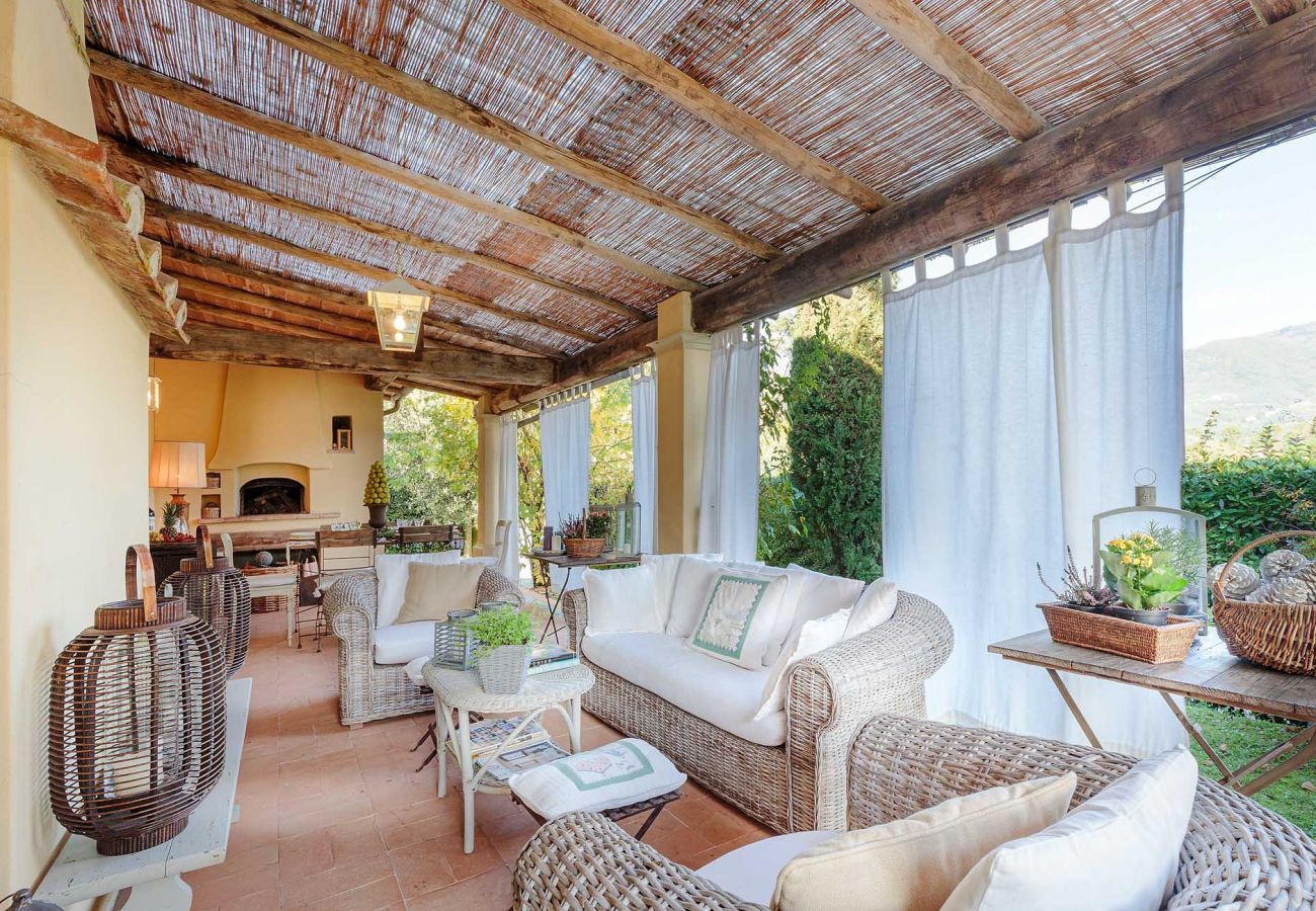 Villa a Camaiore - Villa Label