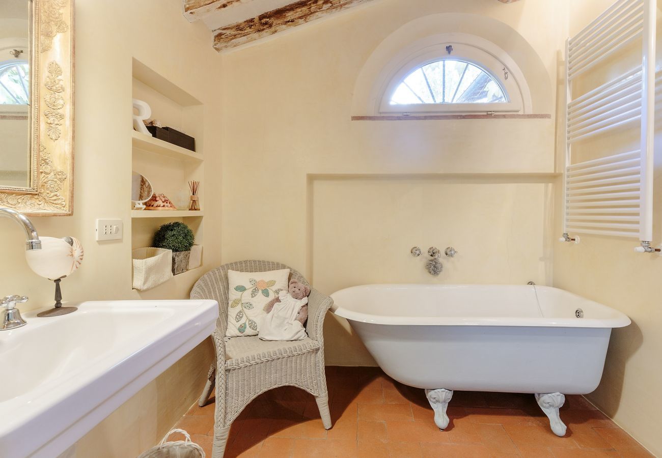 Villa a Camaiore - Luxury Farmhouse with Private Pool in Camaiore close to Lucca