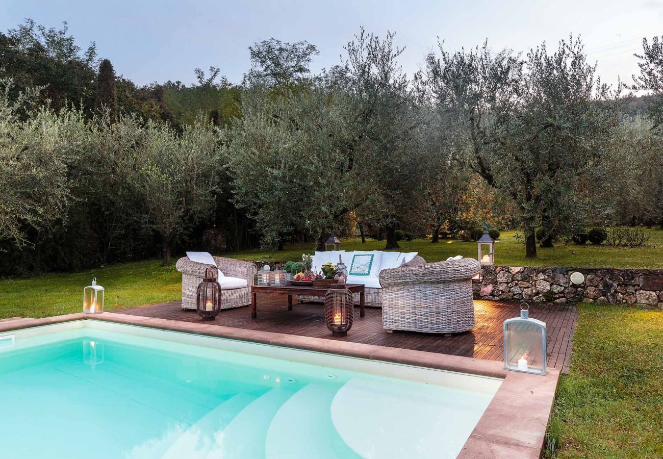 Villa a Camaiore - Villa Label
