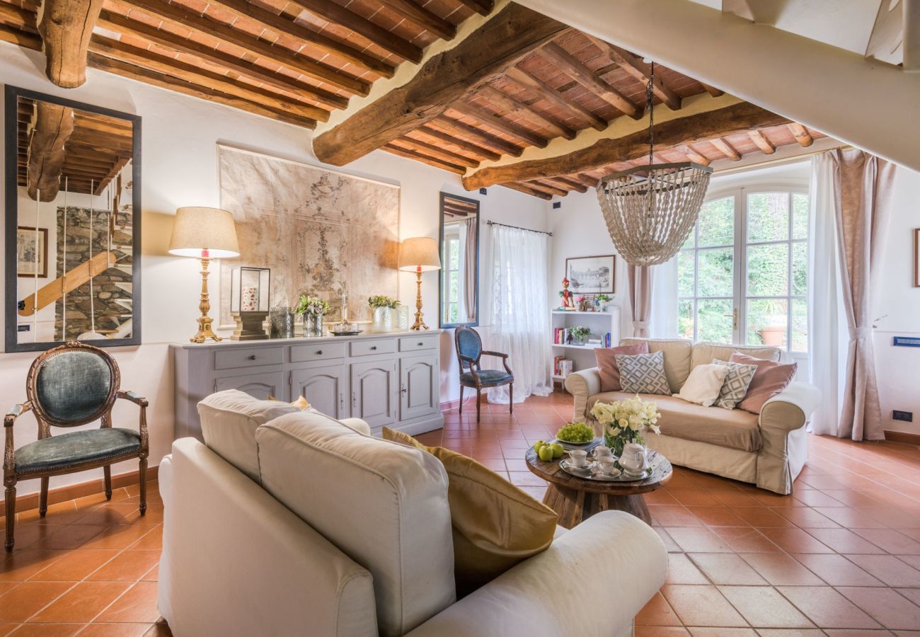 Villa a Pieve di Compito - Villa Coccinelle