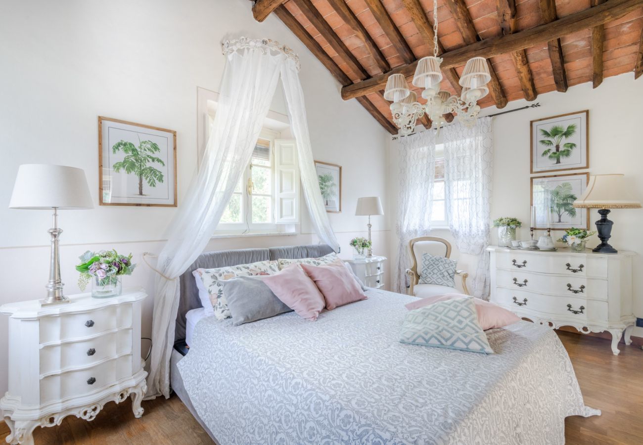 Villa a Pieve di Compito - Villa Coccinelle