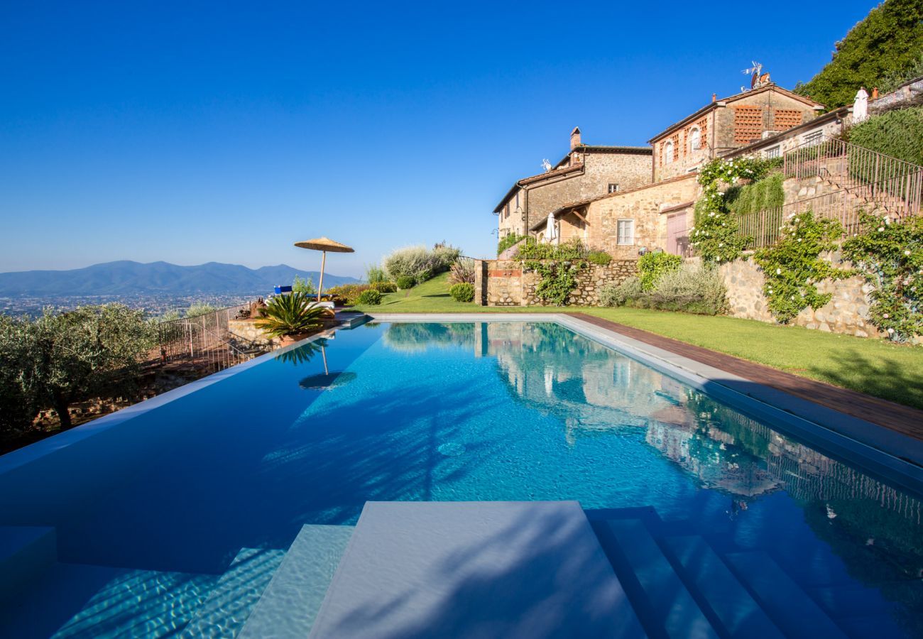 Villa a Lucca - La Macina Farmhouse