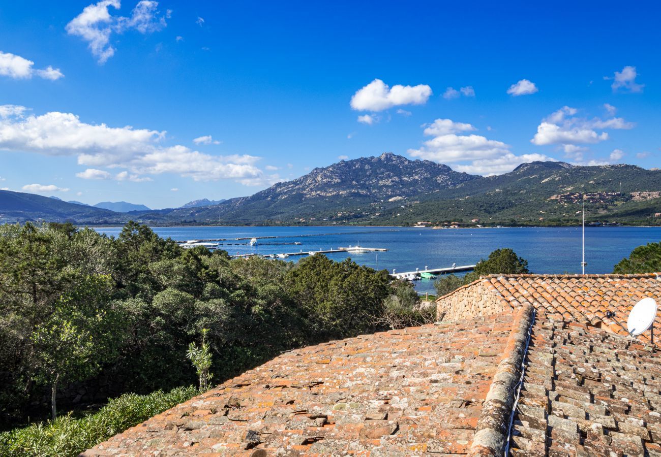 Appartamento a Porto Rotondo - Caletta 16 - flat con piscina e vista panoramica