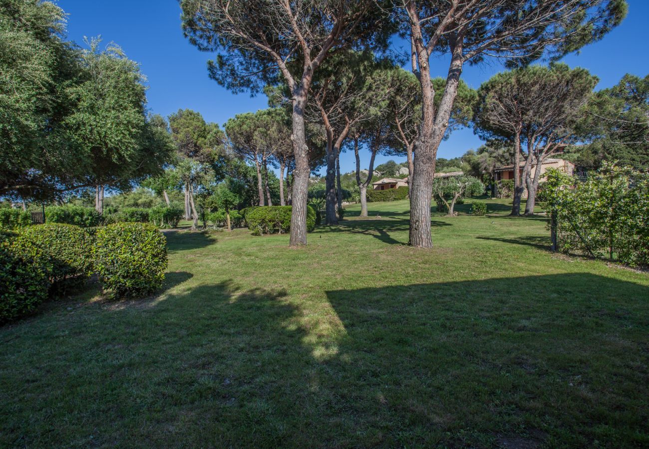 Appartamento a Porto Rotondo - Caletta 16 - flat con piscina e vista panoramica