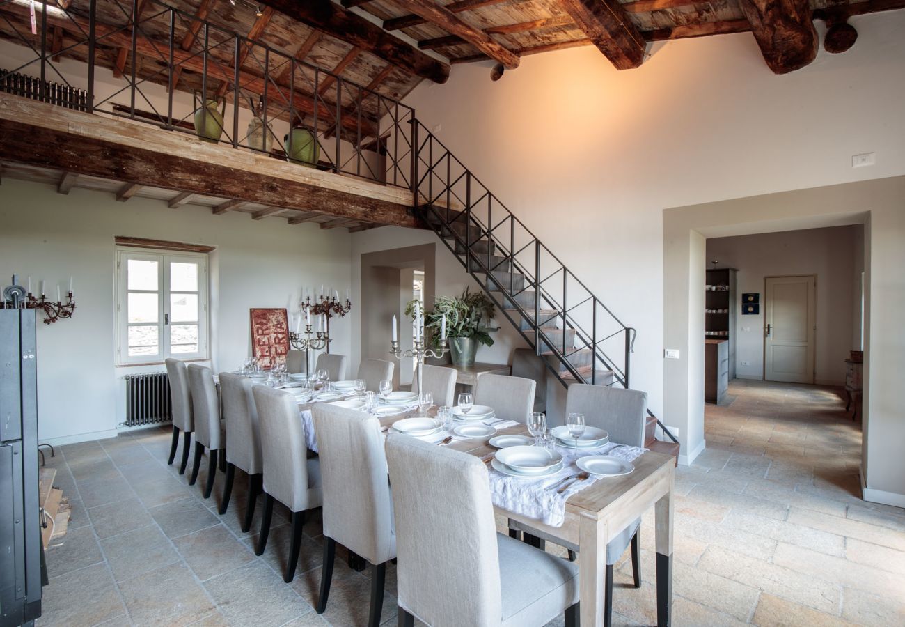 Villa a Pescaglia - Palazzo Giusti