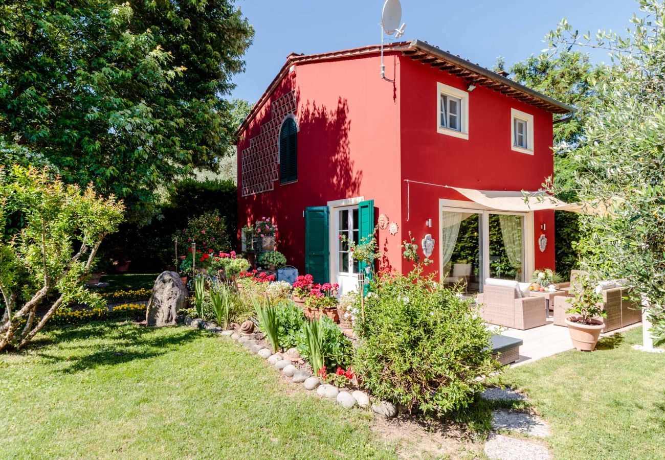 Villa a Capannori - Villa Catia