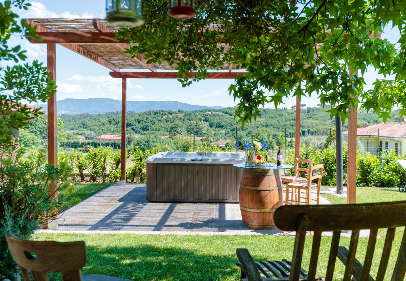Villa a Capannori - Villa Catia