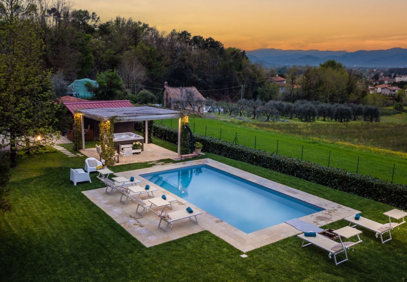 Villa a Capannori - Villa Catia