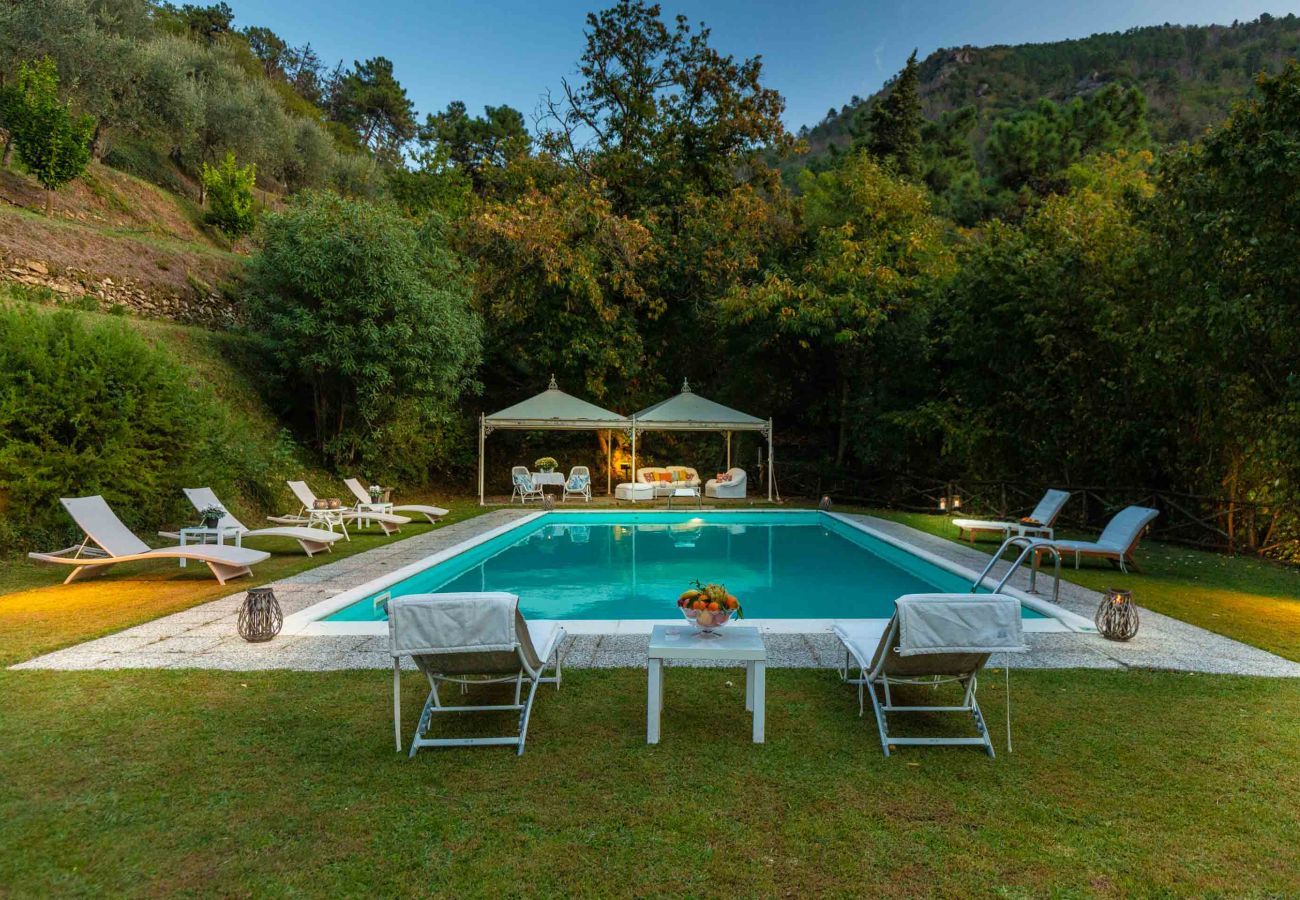 Villa a Santa Maria del giudice - Casa Nel Bosco, an extraordinary Tuscan Retreat with private pool