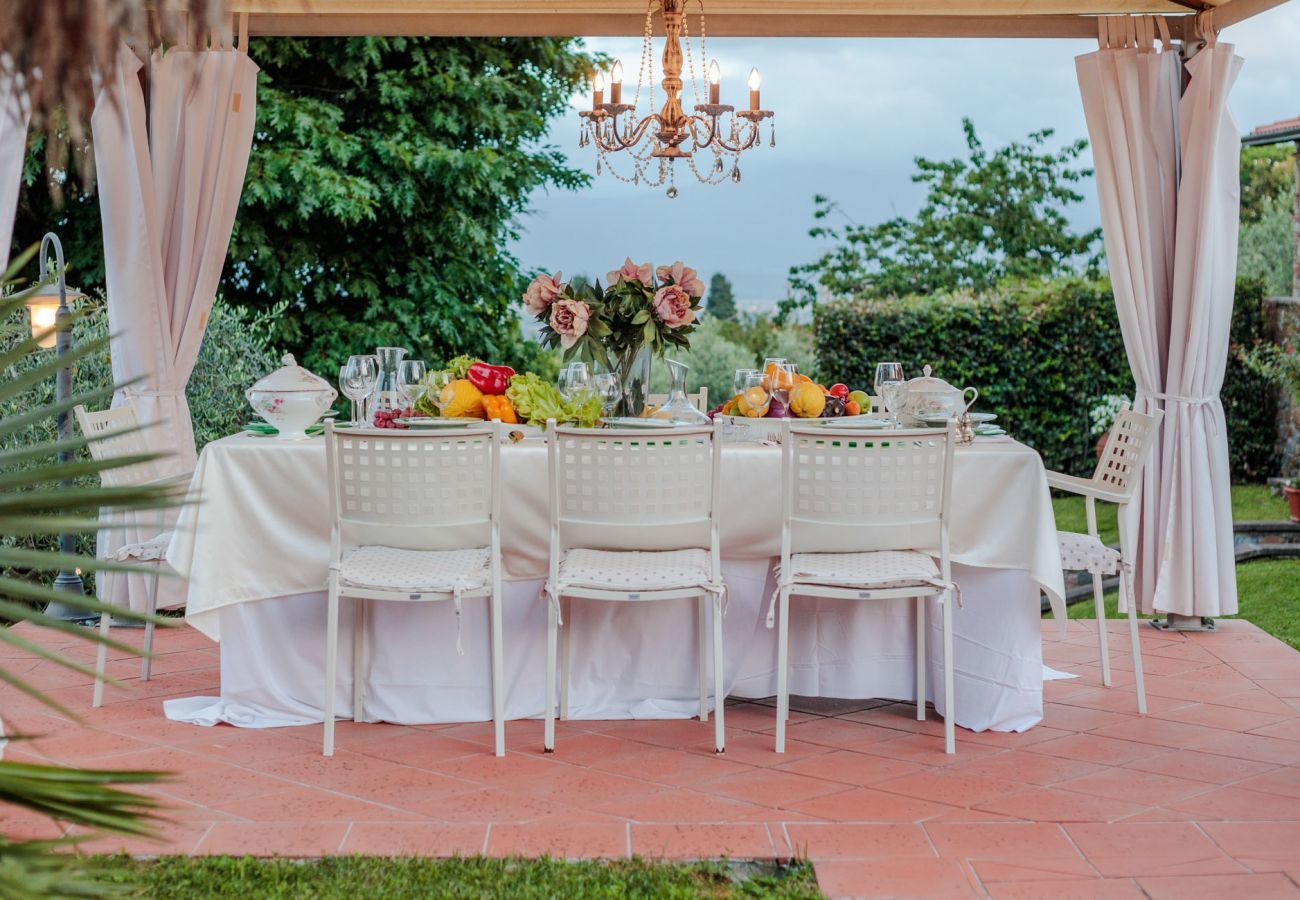 Villa a Segromigno in Monte - Villa Dana