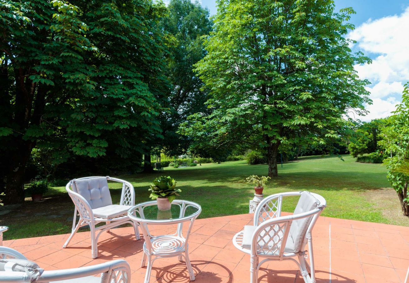 Villa a Capannori - VILLA MARCELLA an Happy Retreat with Magnificent Pool in Marlia by Lucca