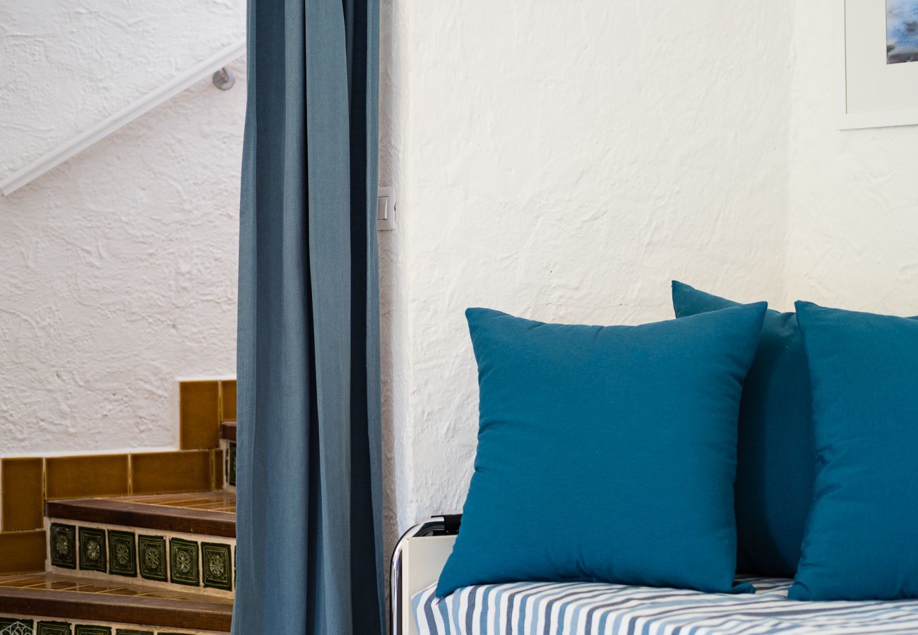 Appartamento a Baia Sardinia - Rotonda Cottage 33 - flat moderno con piscina a Baja Sardinia