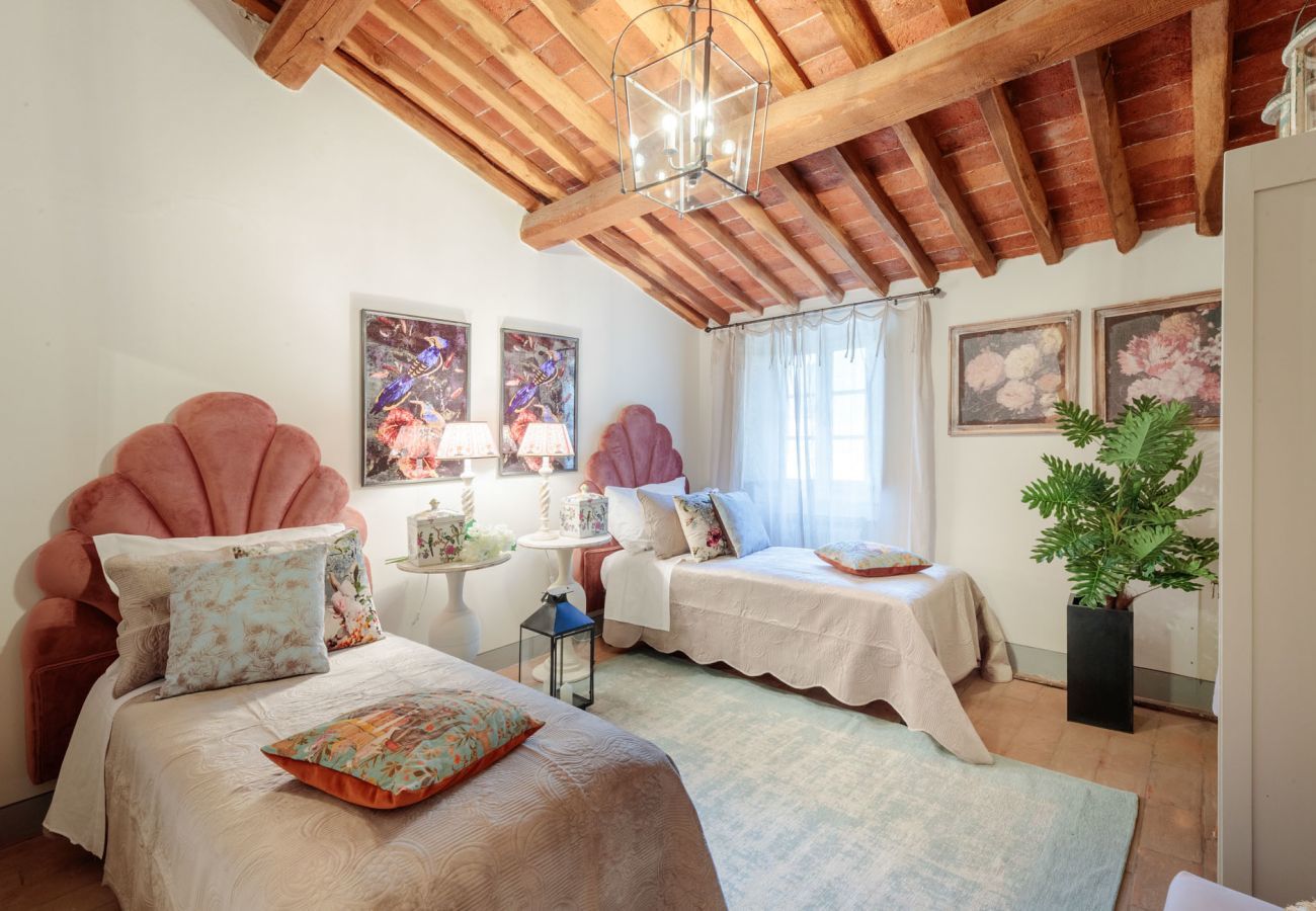 Villa a Montecarlo - Villa Duemani - Pickleball Retreat