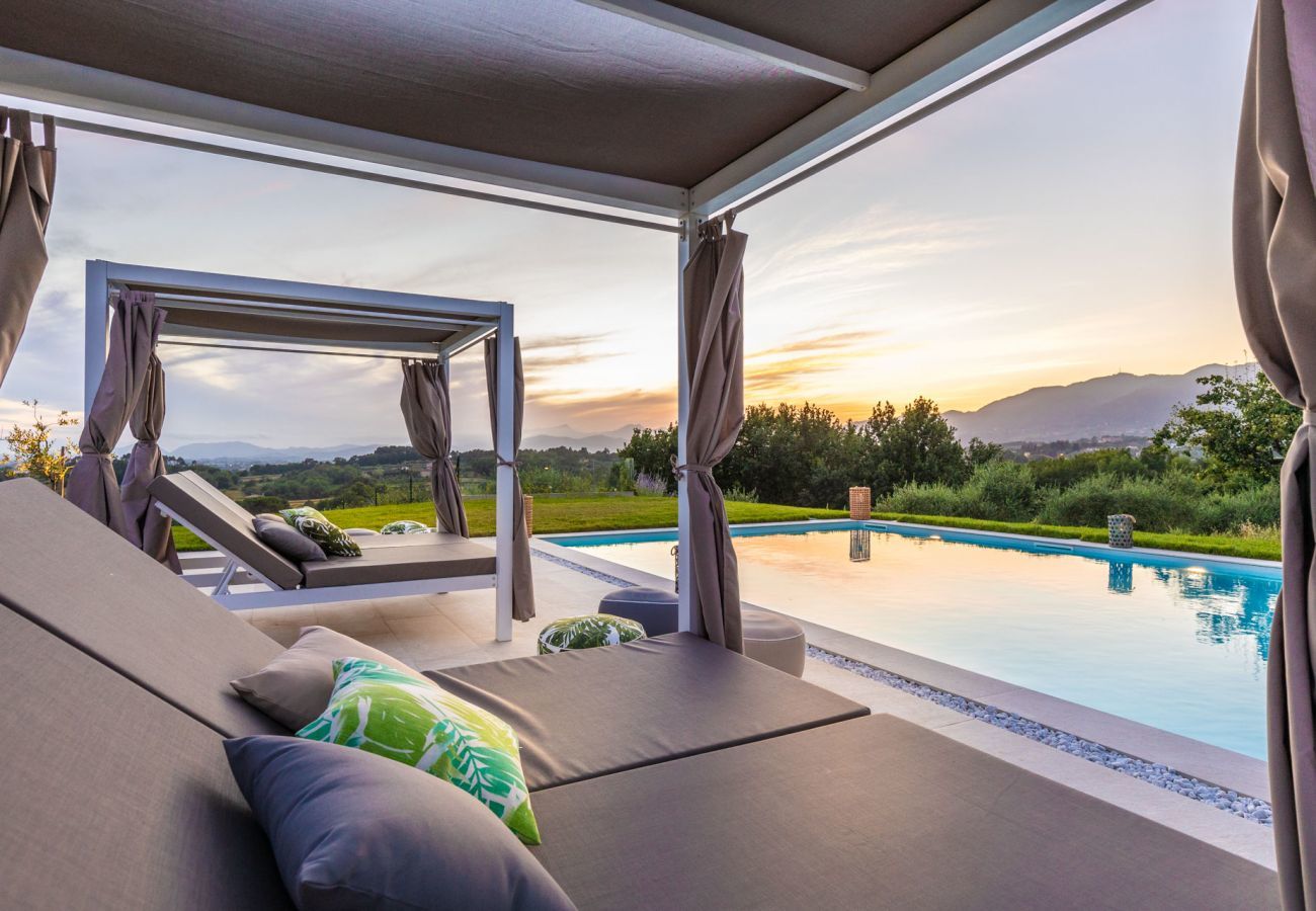 Villa a Montecarlo - Villa Duemani - Pickleball Retreat