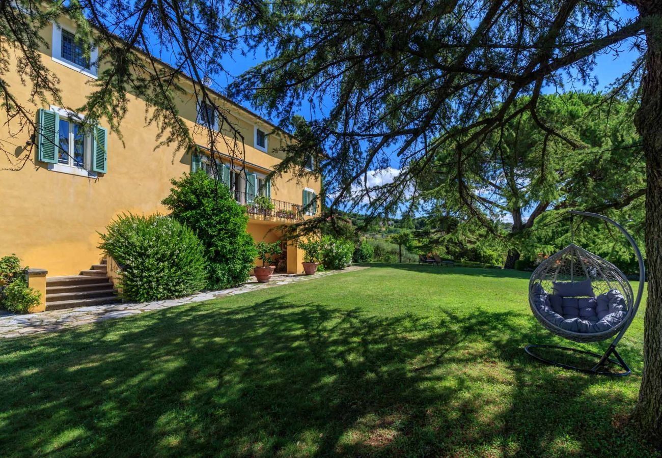 Villa a Montecarlo - Villa Duemani - Pickleball Retreat