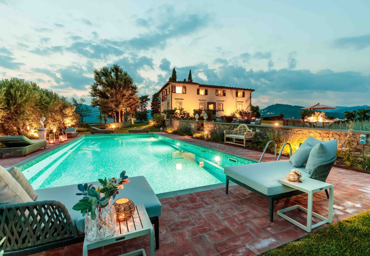 Villa a Lucca - VILLA IL CASTELLO: Vibrant Sanctuary of Enchanting Colours. 6 Bedrooms, Private Pool