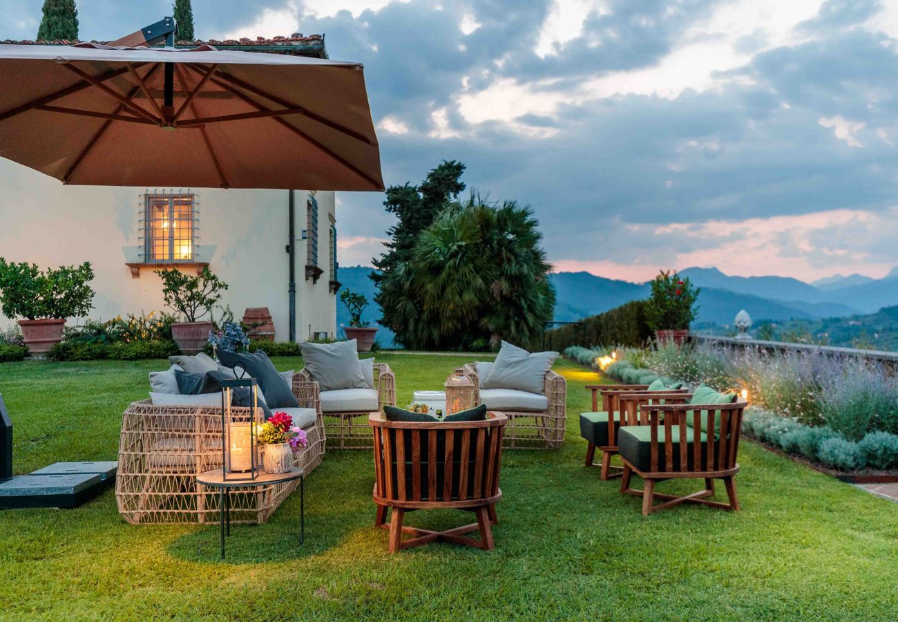 Villa a Lucca - VILLA IL CASTELLO: Vibrant Sanctuary of Enchanting Colours. 6 Bedrooms, Private Pool