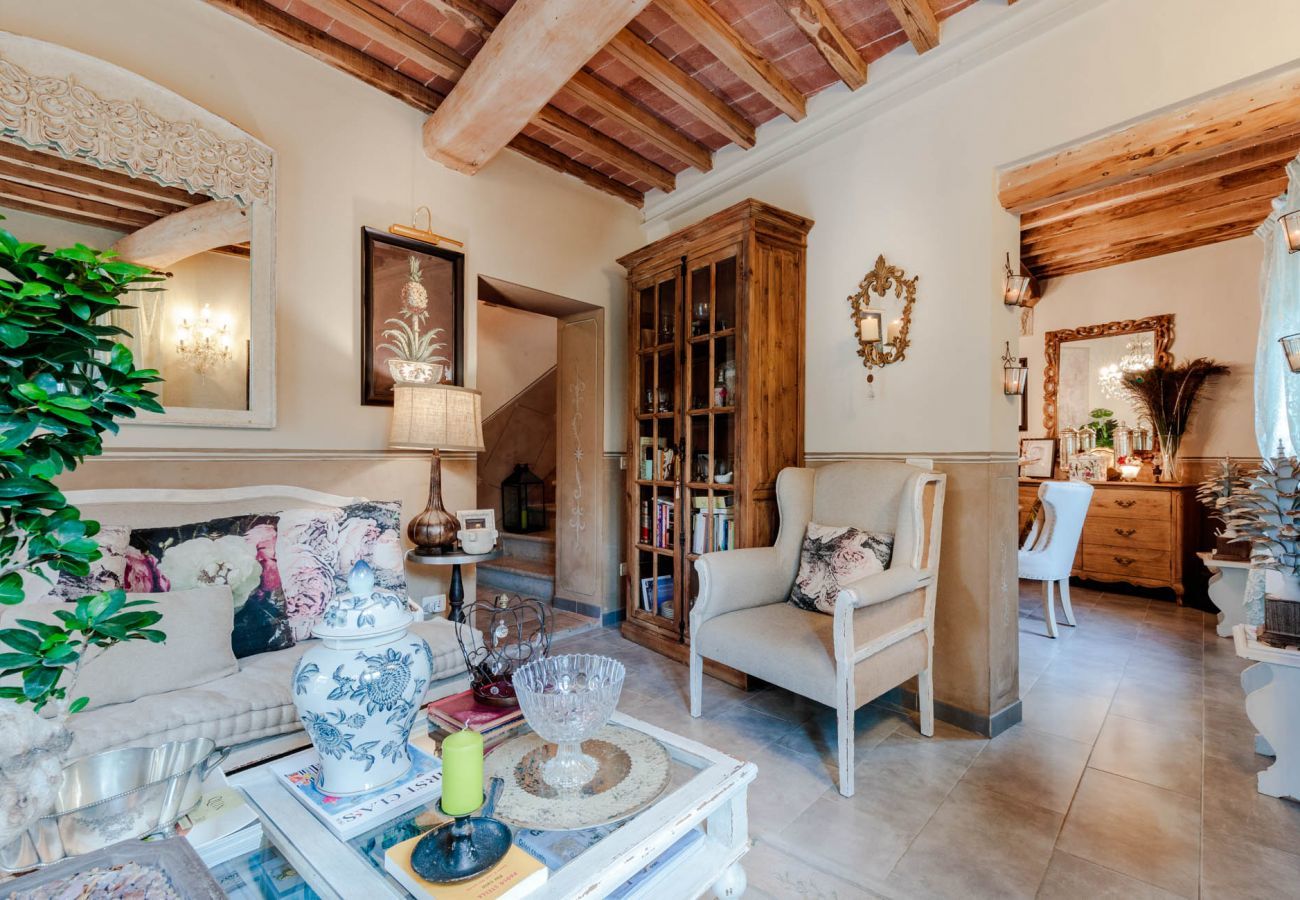 Villa a Montecarlo - VILLA GIANNA, the Secret Interior Designer's Private Retreat with Pool