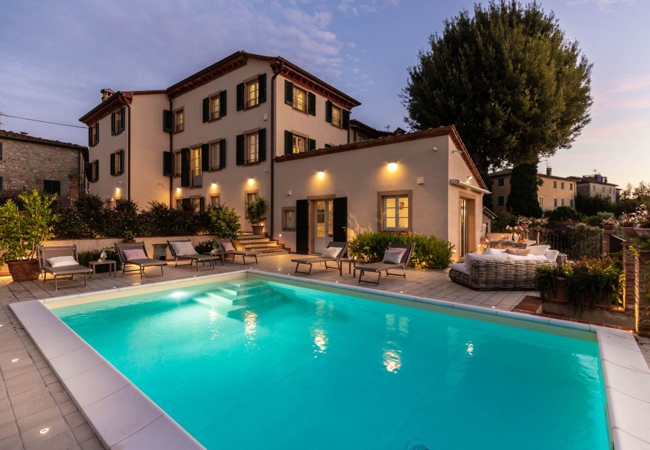Villa a Pieve a Elici - Villa Riviera: Luxury Villa with Pool and Seaview, close to Forte dei Marmi and Lucca