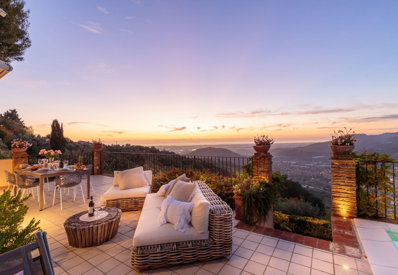 Villa a Pieve a Elici - Villa Riviera