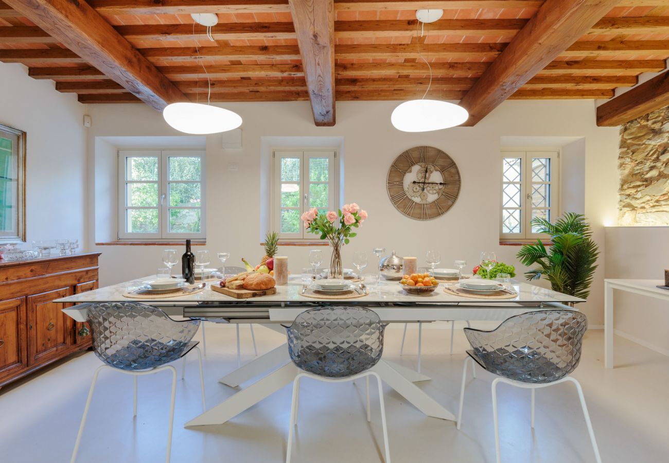 Villa a Pieve a Elici - Villa Riviera