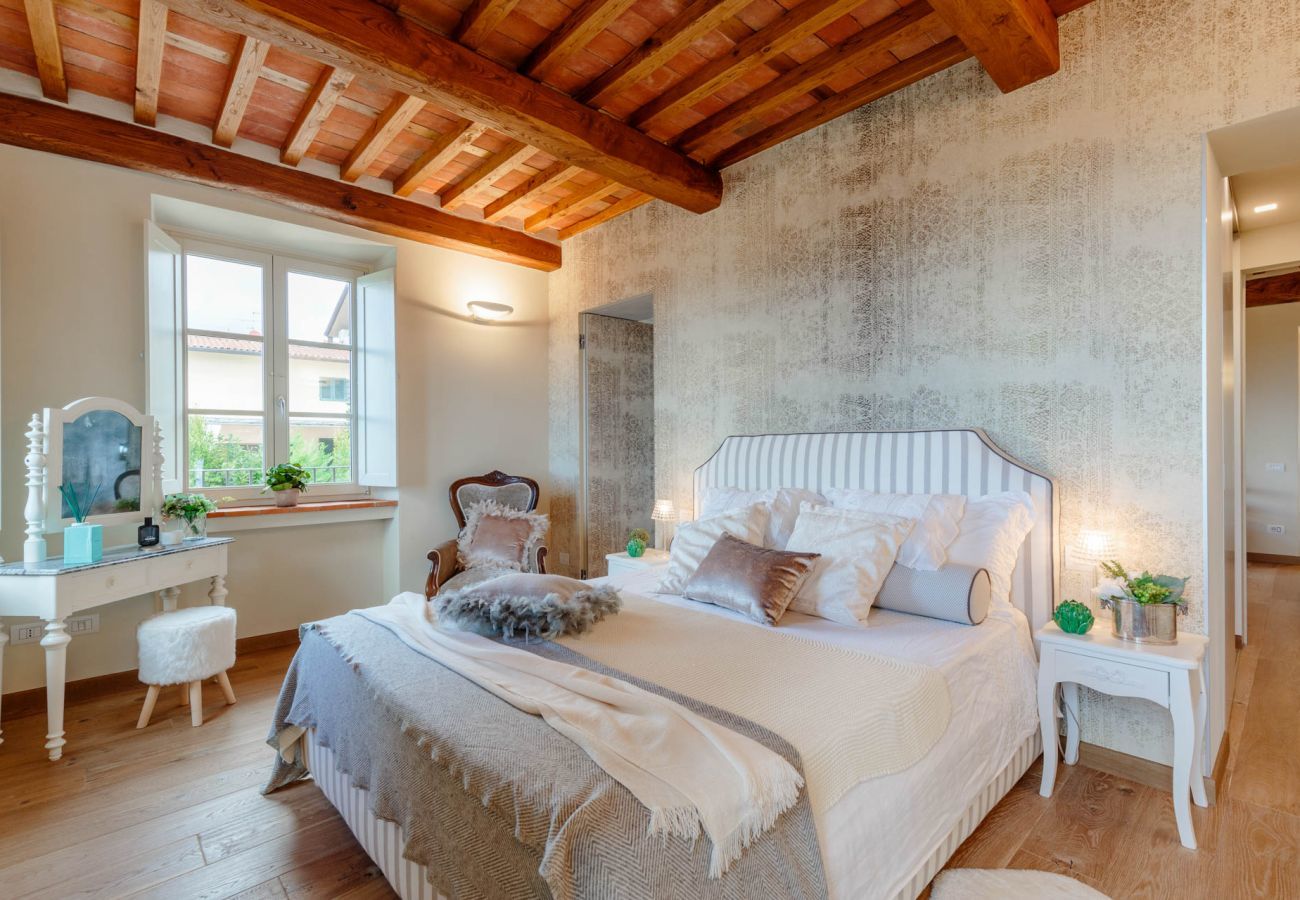 Villa a Pieve a Elici - Villa Riviera